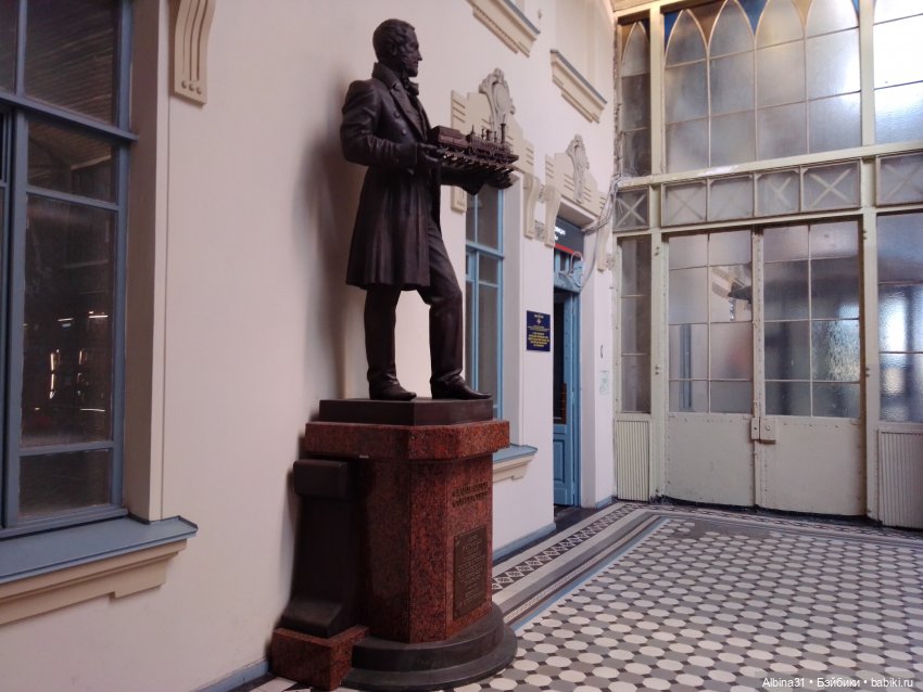 Витебский вокзал. Питер — Игровые куклы разных производителей (Разное): редкие бренды