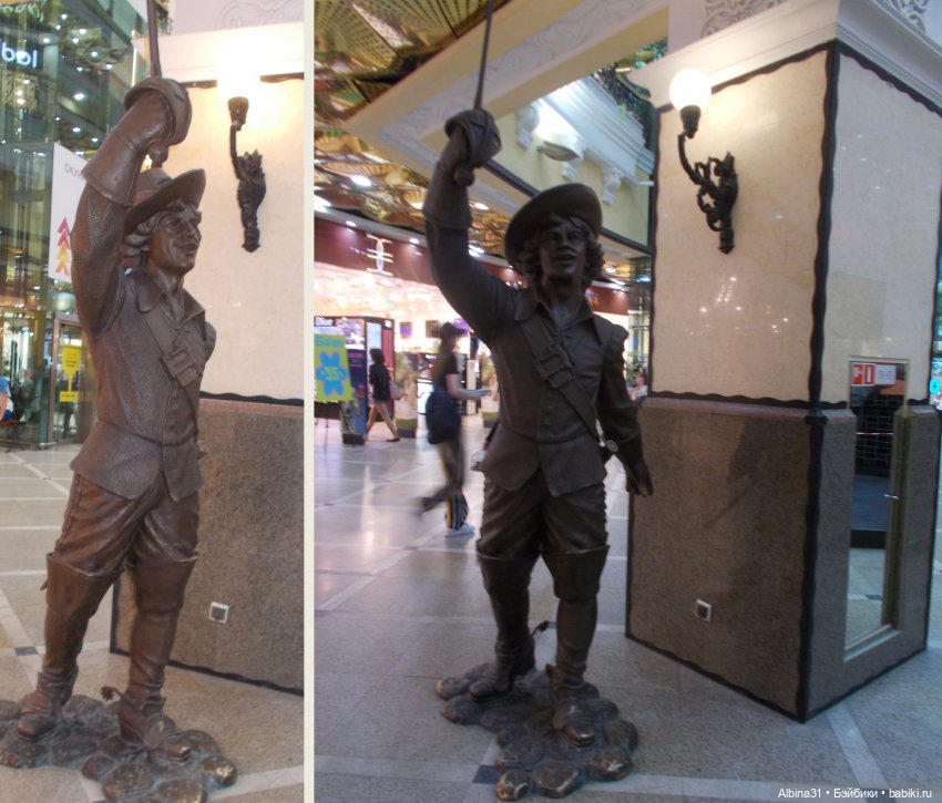 Екатеринбургу. Пассаж. Июнь 2022 года (фото 3)