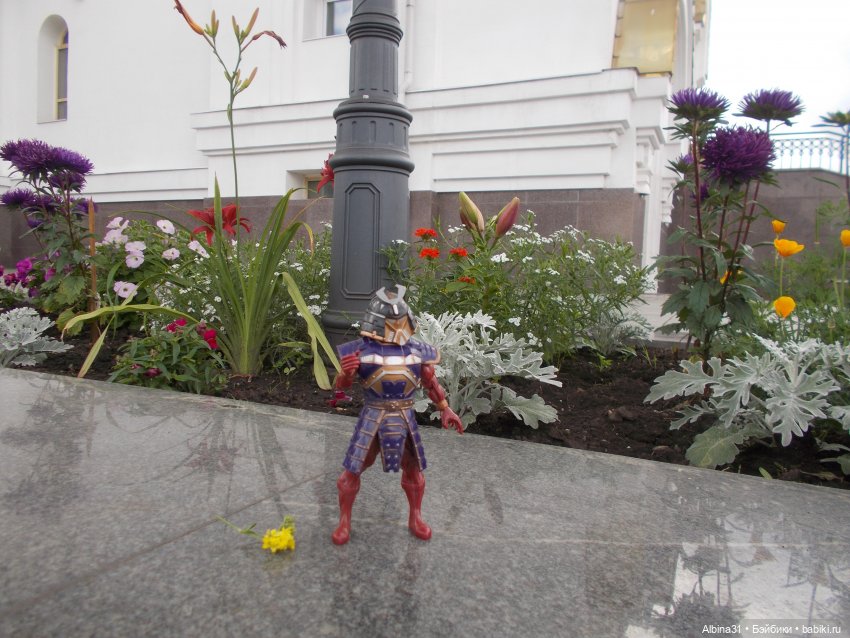 Самурай на прогулке — Игровые куклы разных производителей (Разное): редкие бренды