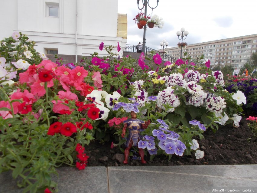 Самурай на прогулке — Игровые куклы разных производителей (Разное): редкие бренды