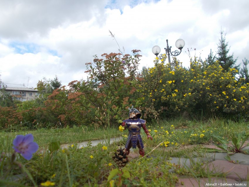 Самурай на прогулке — Игровые куклы разных производителей (Разное): редкие бренды