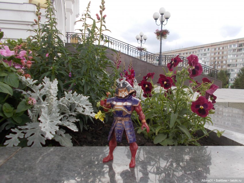 Самурай на прогулке — Игровые куклы разных производителей (Разное): редкие бренды