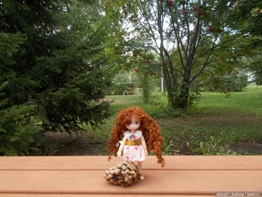 Сью в парке — Игровые куклы разных производителей (Разное): редкие бренды
