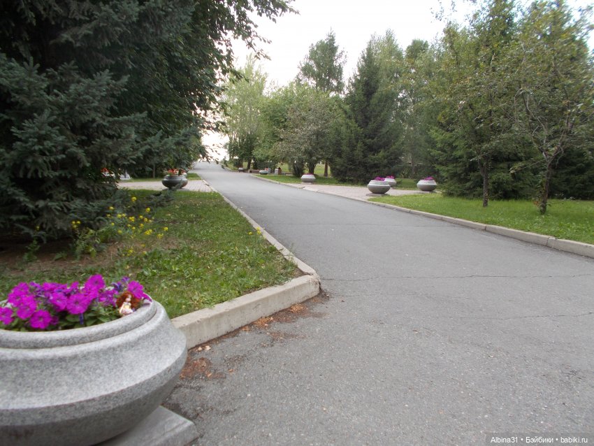 Сью в парке — Игровые куклы разных производителей (Разное): редкие бренды