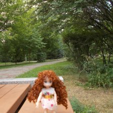 Сью в парке