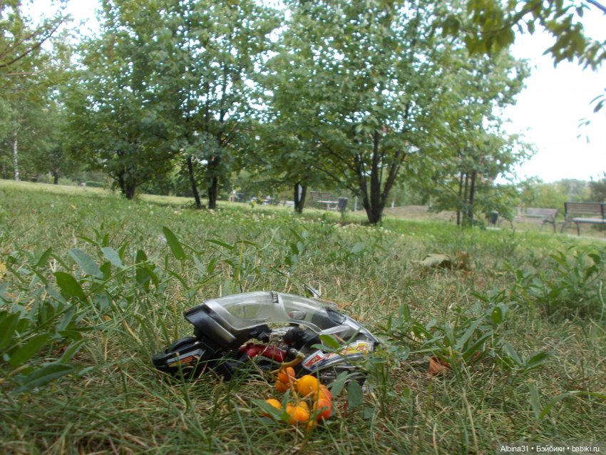 Разные персонажи из разных мест (фото 5)