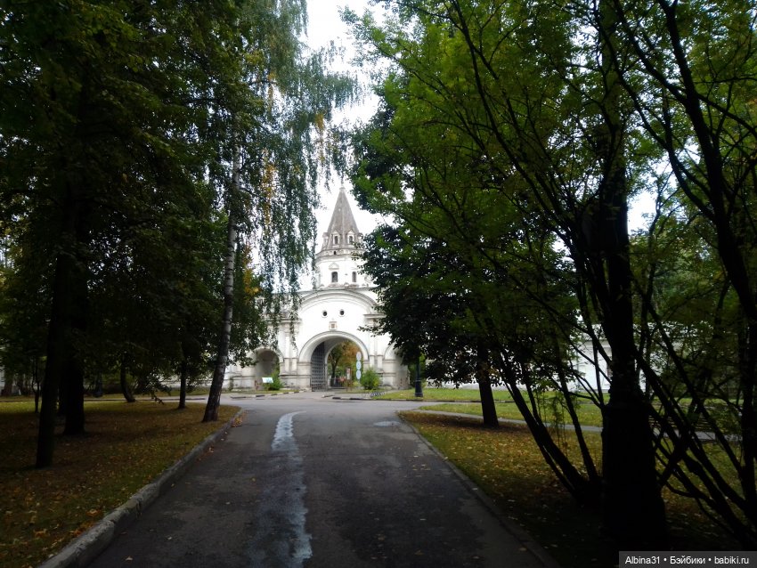 Прогулка по Измайловскому островку