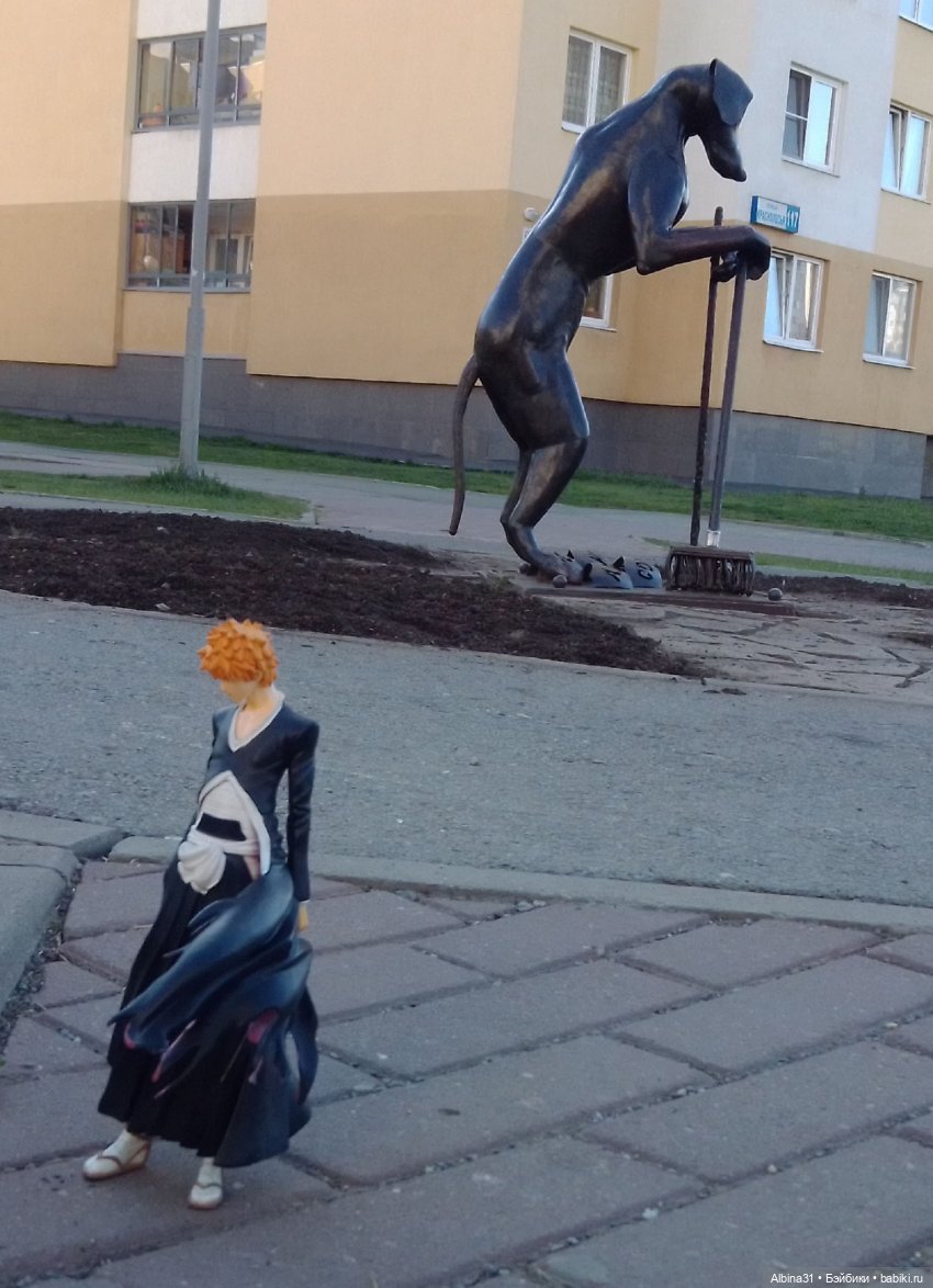 Разные персонажи из разных мест