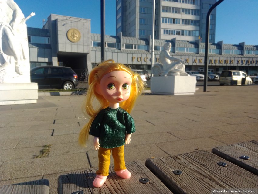 Осень в городе — Игровые куклы разных производителей (Разное): редкие бренды