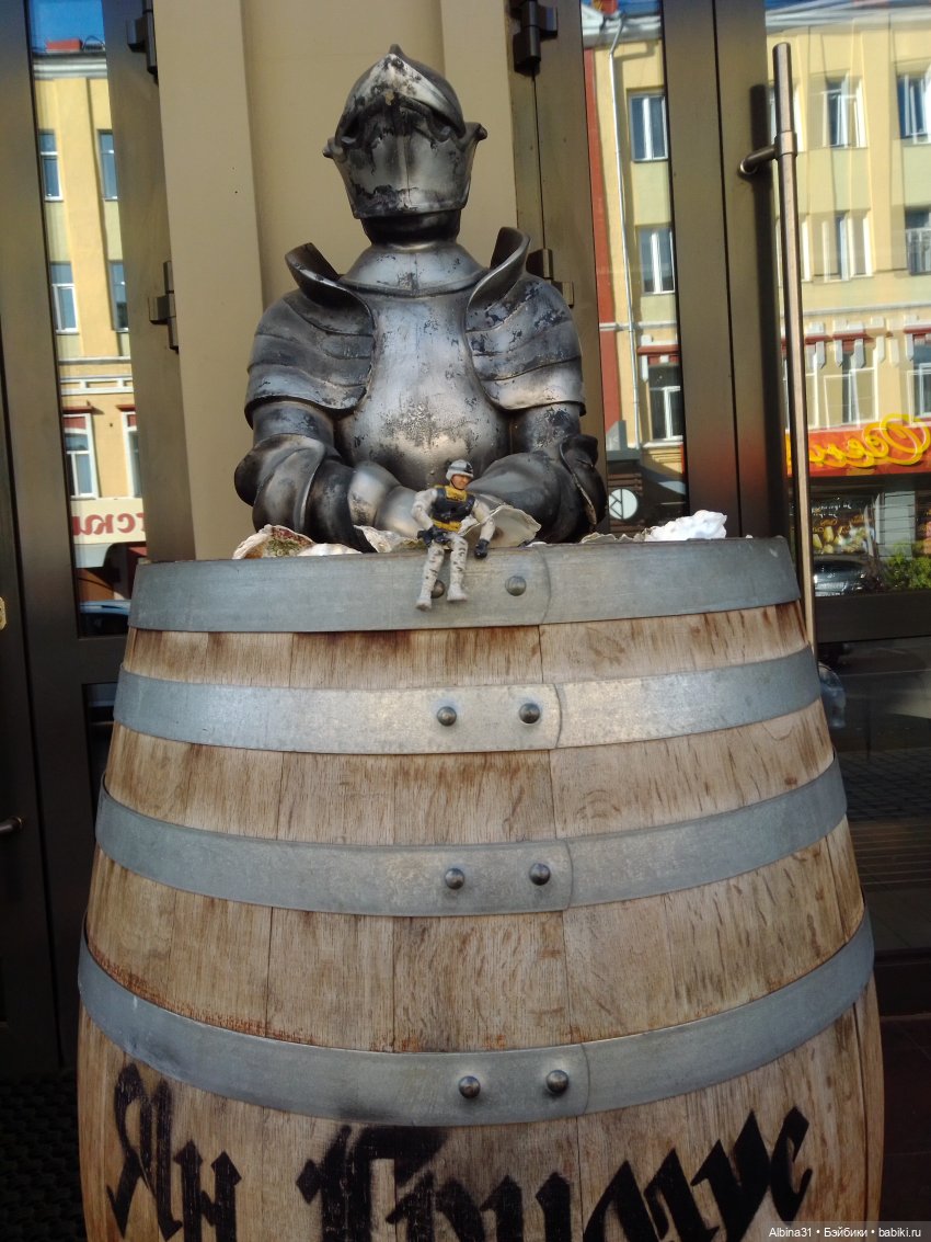 Осень в городе — Игровые куклы разных производителей (Разное): редкие бренды