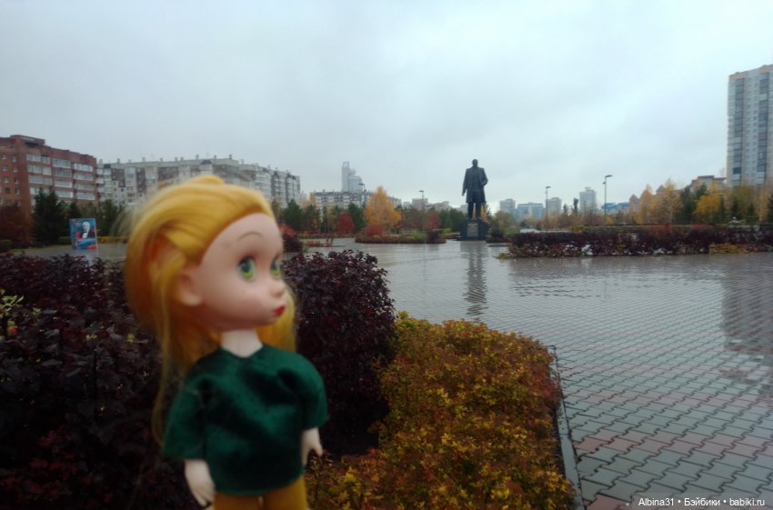 Осень в городе — Игровые куклы разных производителей (Разное): редкие бренды