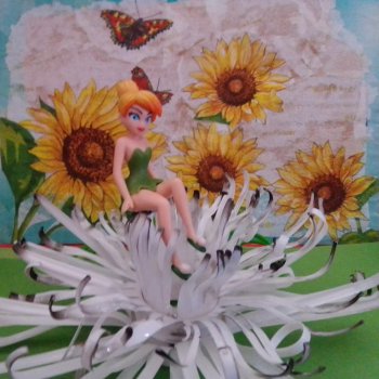 Хочется лето... Один цветок...