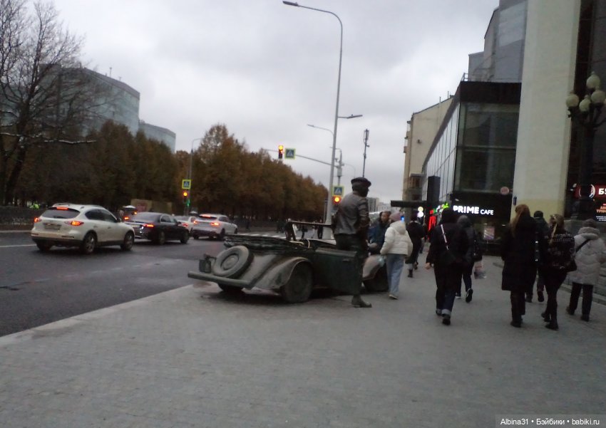 Юрий Никулин, скульптуры Москвы (фото 3)