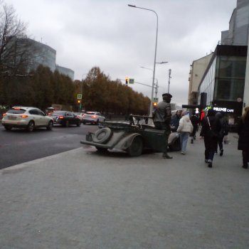 Юрий Никулин, скульптуры Москвы