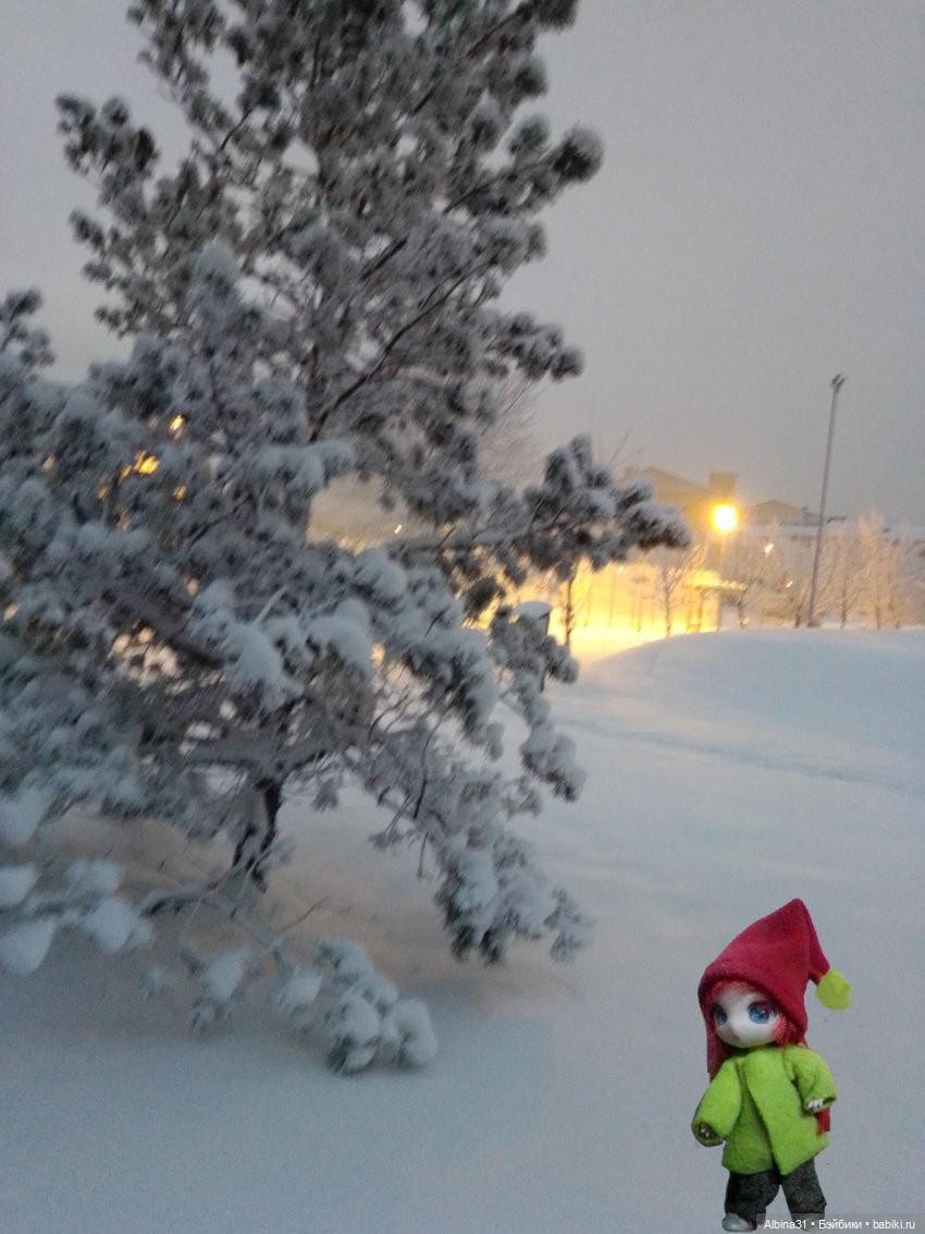 Предновогодние зарисовки города 2023 (фото 2)