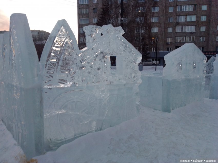 Городские ёлки - 2024 год