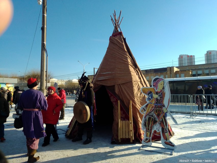 Городские зарисовки... Ноябрь 2023 год (фото 9)