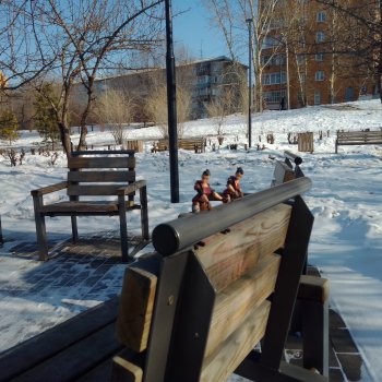 Не двойняшки