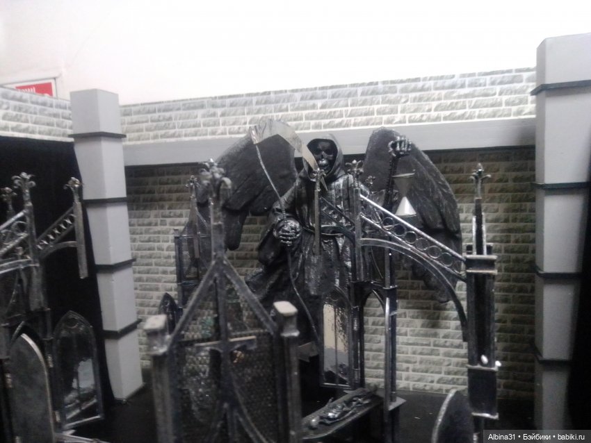 Мир сцены-сцена мира (продолжение)