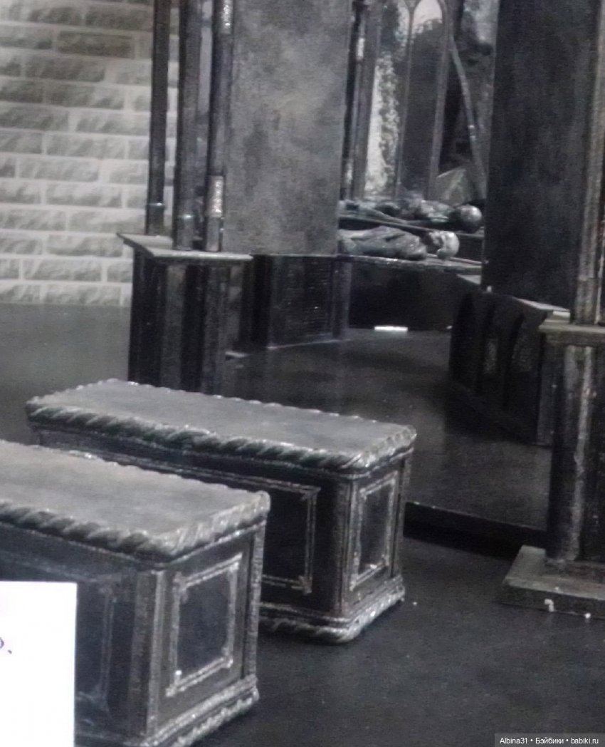 Мир сцены-сцена мира (продолжение)