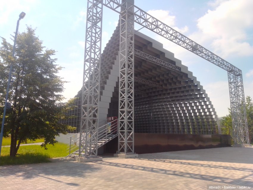 Городские зарисовки, парк Каменка 2024