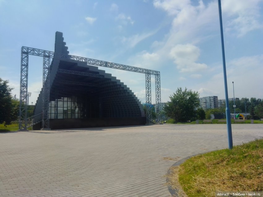 Городские зарисовки, парк Каменка 2024