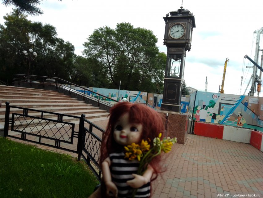 Городские зарисовки. Осень 2024 год (фото 10)