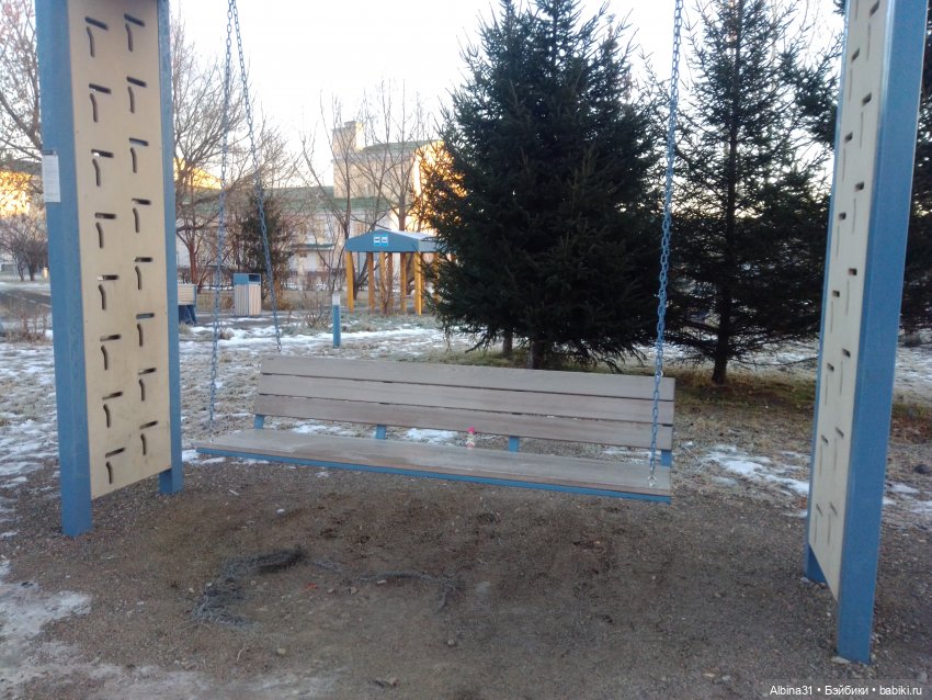 Ноябрьские городские зарисовки и куклы