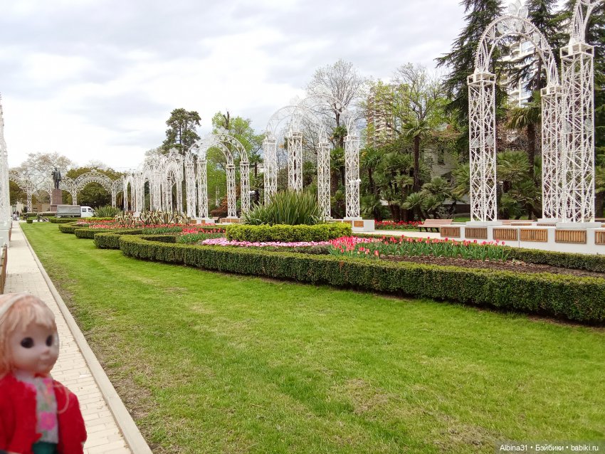 Сочи. Море и цветы (3) — Разные шарнирные куклы (не БЖД): редкие