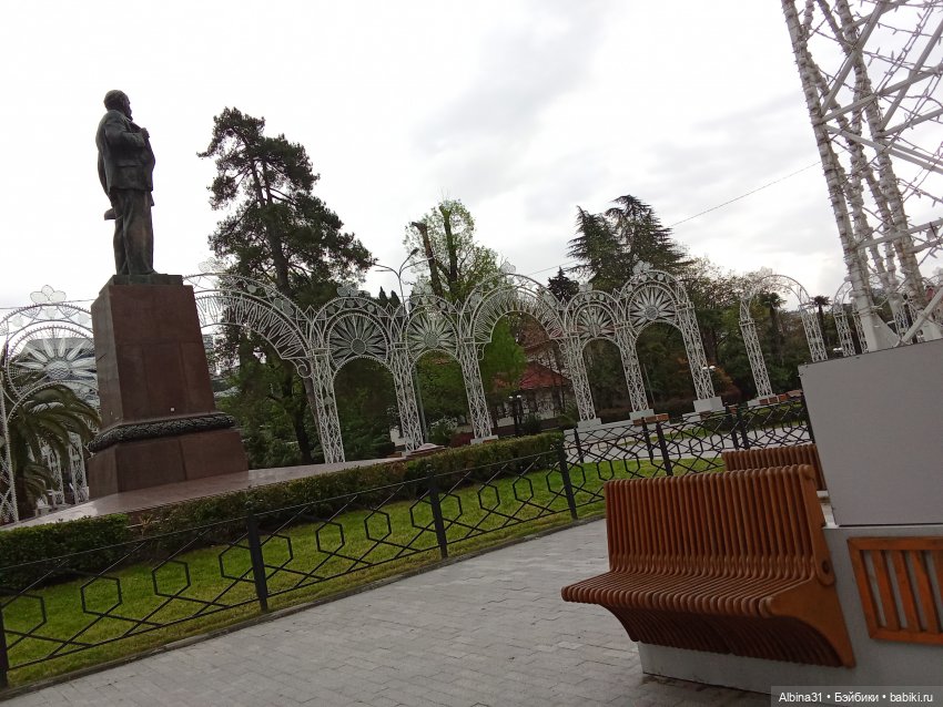 Сочи. Море и цветы (3) — Разные шарнирные куклы (не БЖД): редкие