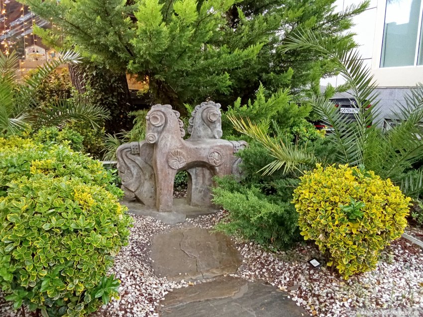 Сочи. Море и цветы (продолжение)