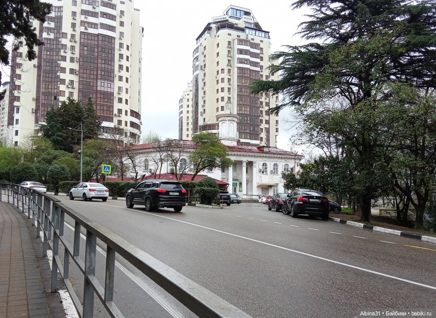 Сочи. Море и цветы (5) — Разные шарнирные куклы (не БЖД): редкие