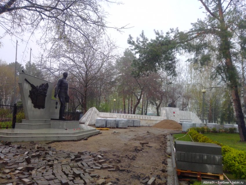 Краснодар. Парк Победы — Разные шарнирные куклы (не БЖД): редкие