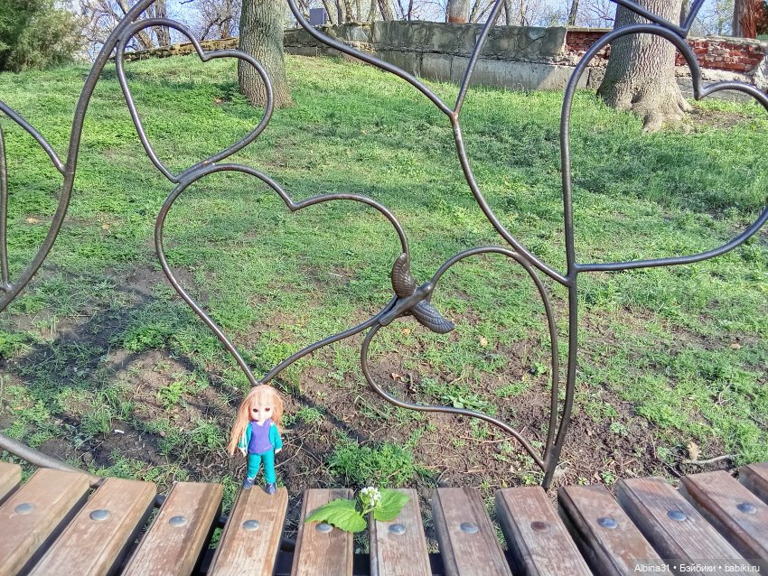 Краснодар. Парк 2025 год — Разные шарнирные куклы (не БЖД): редкие