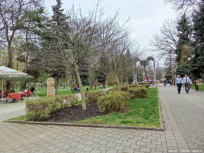 Краснодар. Парк 2025 год — Разные шарнирные куклы (не БЖД): редкие