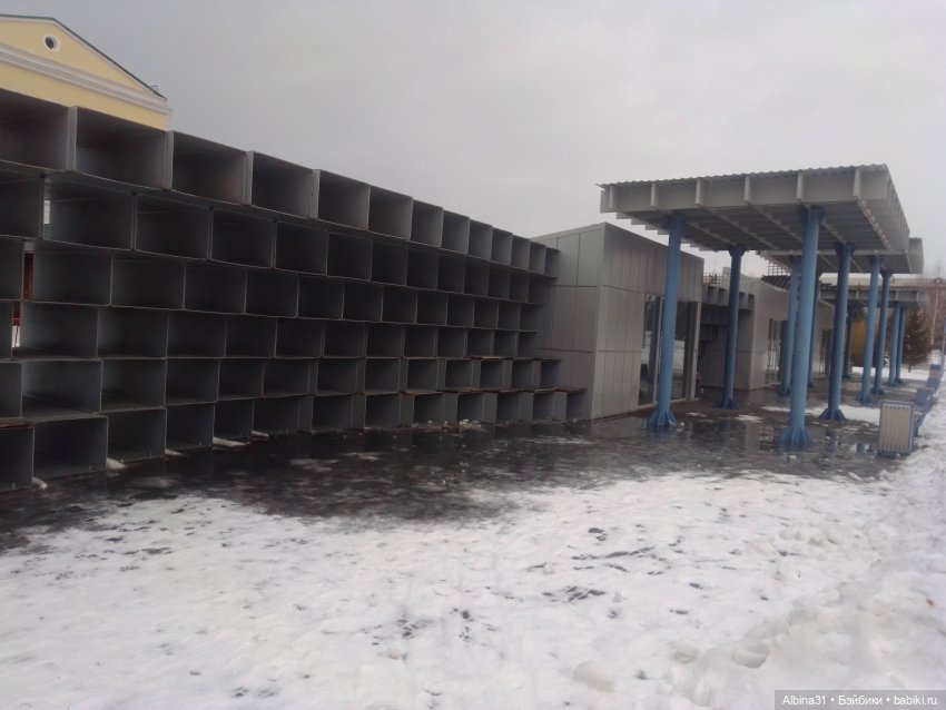 Зимний парк — Игровые куклы разных производителей (Разное): редкие бренды