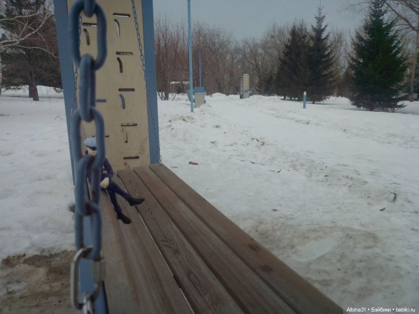 Зимний парк — Игровые куклы разных производителей (Разное): редкие бренды