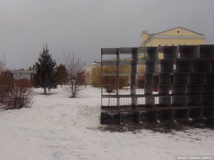 Зимний парк — Игровые куклы разных производителей (Разное): редкие бренды