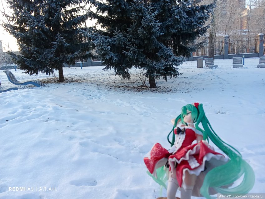 Зимний парк — Игровые куклы разных производителей (Разное): редкие бренды (фото 4)