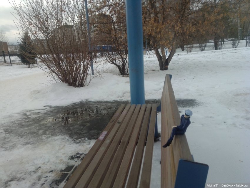 Зимний парк — Игровые куклы разных производителей (Разное): редкие бренды