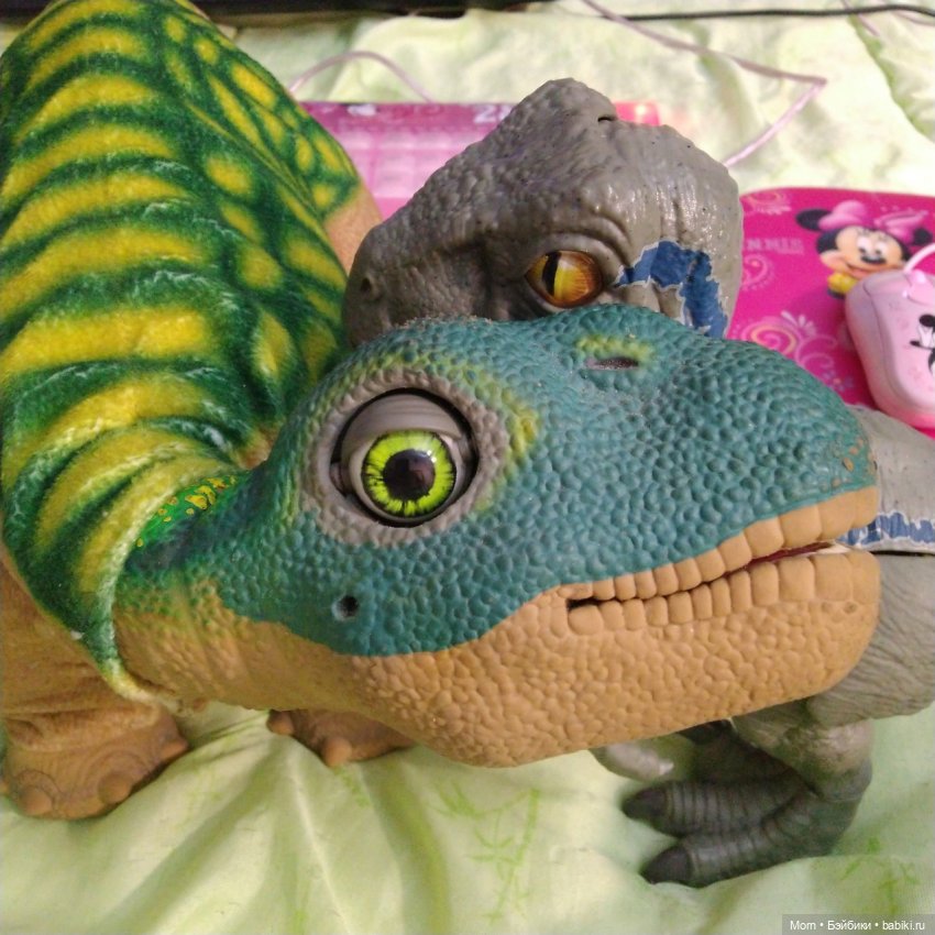 Зеленоглазый динозаврик Ранго (фото 9)
