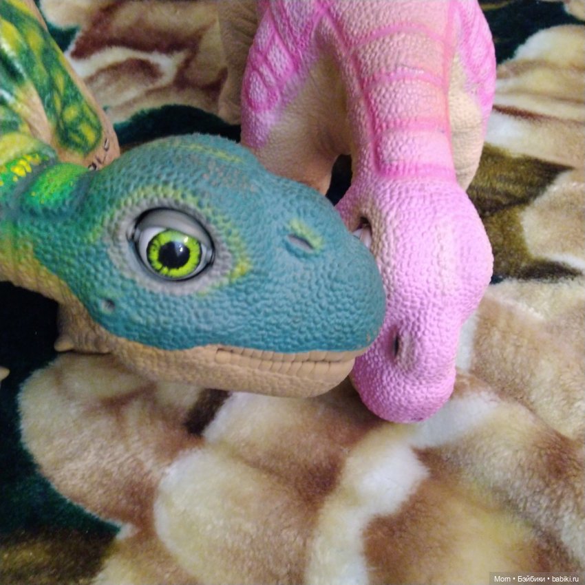 Зеленоглазый динозаврик Ранго (фото 3)