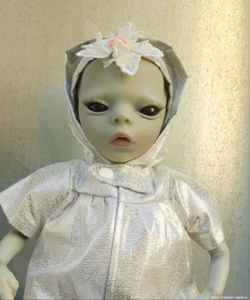 Инопланетянки, обновки и динозавры