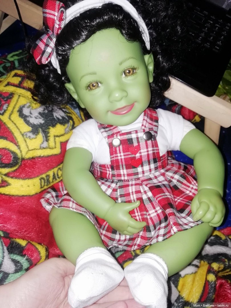 Инопланетянки, обновки и динозавры (фото 7)