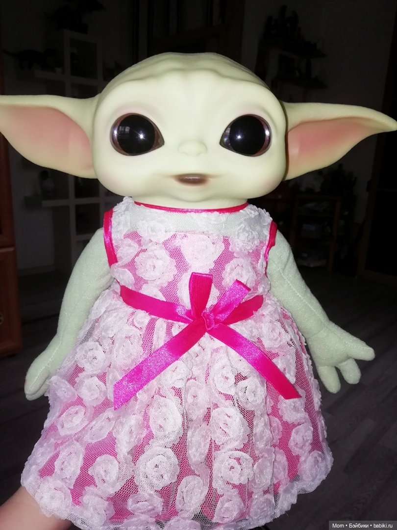 Инопланетянки, обновки и динозавры