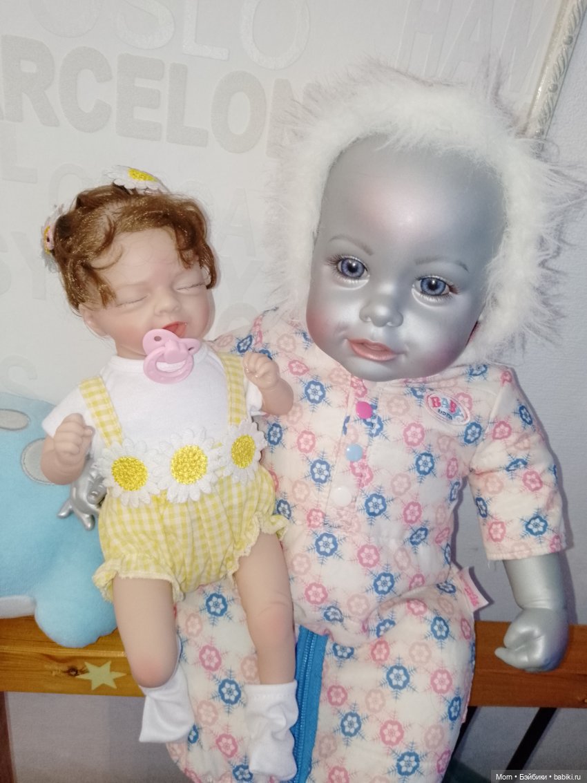 Новоприбывшие мулаточки Беби Бон и компания