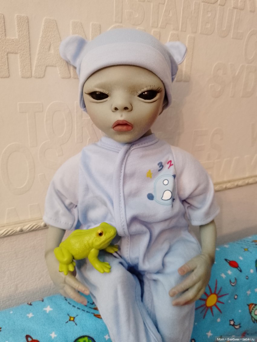 Лето, обновки, питомцы и реквизит