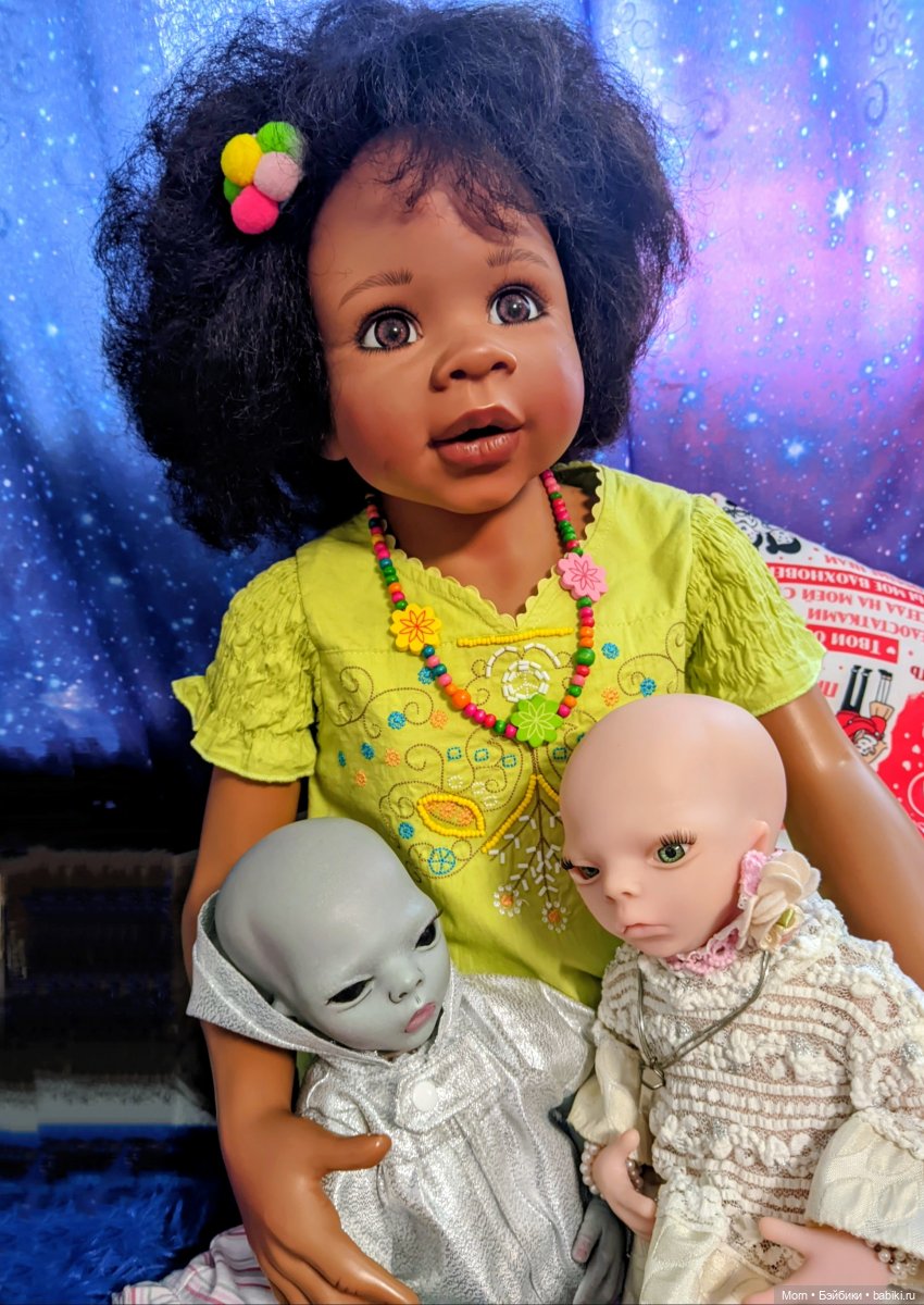 С днём космонавтики! 🚀 🛸 — Коллекции игровых кукол (Playline): фото полок (фото 6)