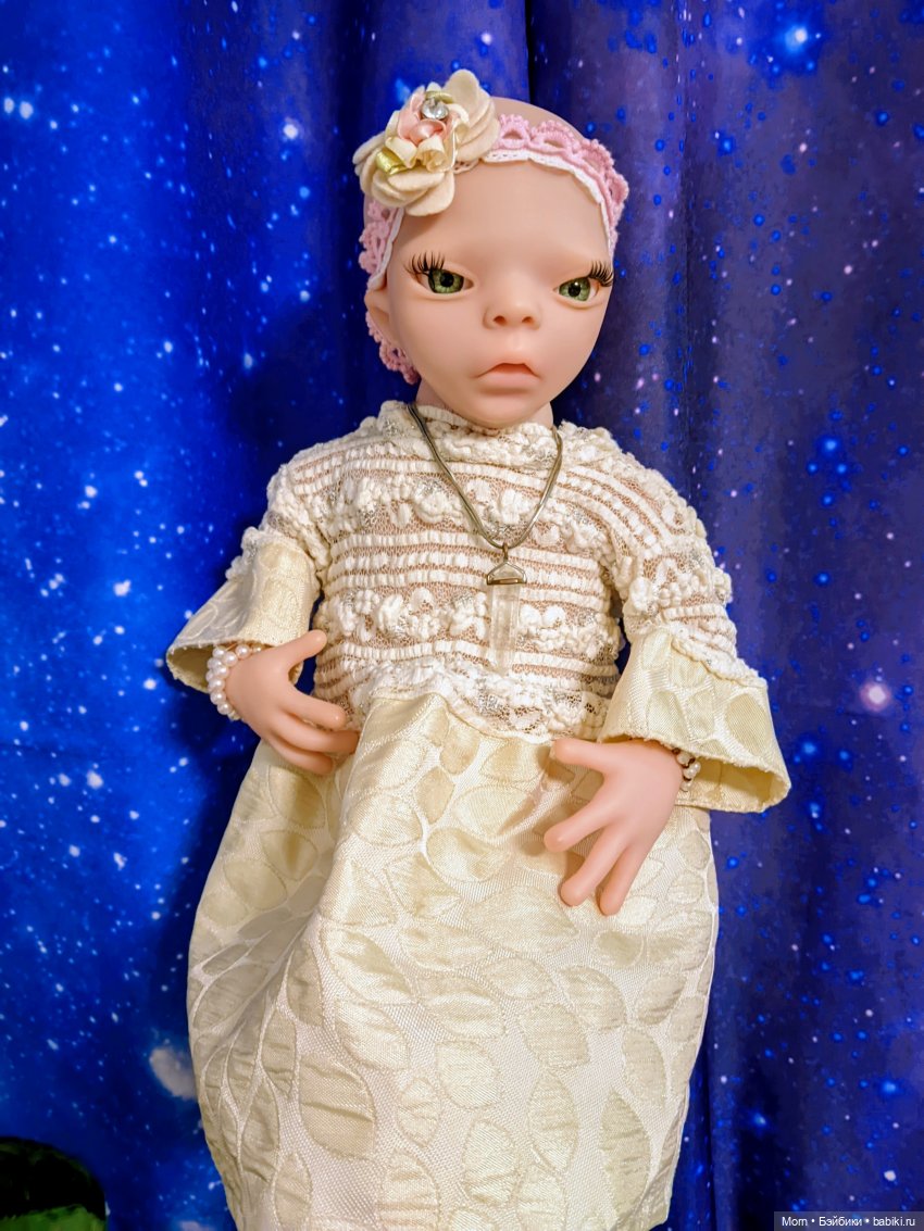 С днём космонавтики! 🚀 🛸 — Коллекции игровых кукол (Playline): фото полок (фото 2)