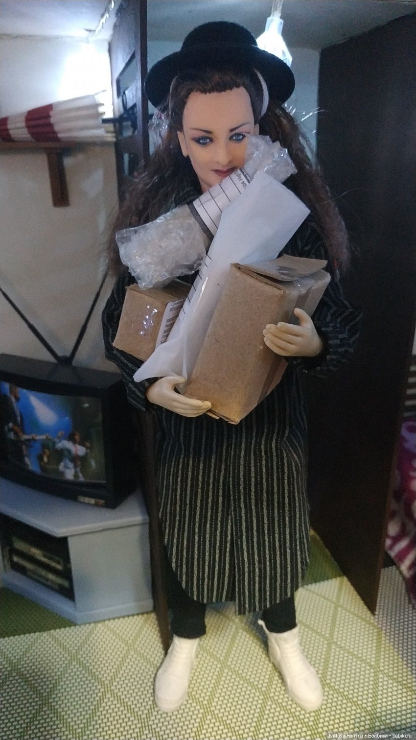 Новогодняя телепрограмма на Бэйбиках. Мелодии и ритмы зарубежной эстрады. Бой Джордж